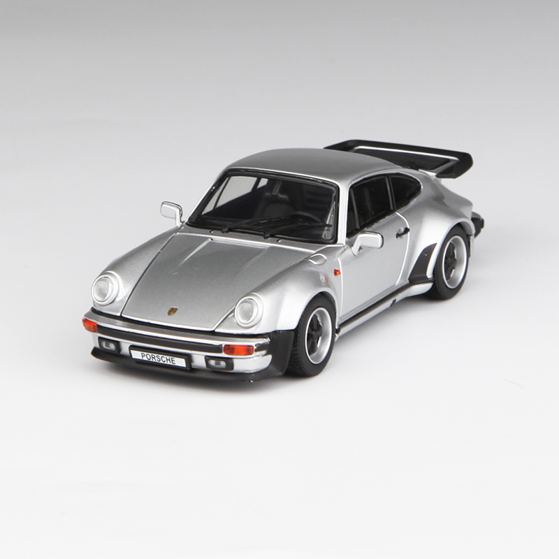 京商1:43 保时捷911 turbo 3.3 1988年 合金静态仿真汽车车模 银色