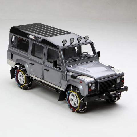 世纪龙 1:18 Land Rover Defender 110 银灰色